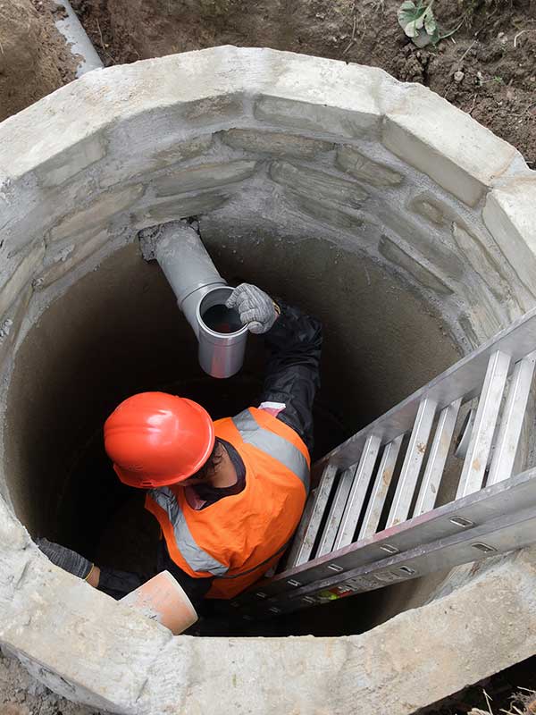 sewer line cleaning